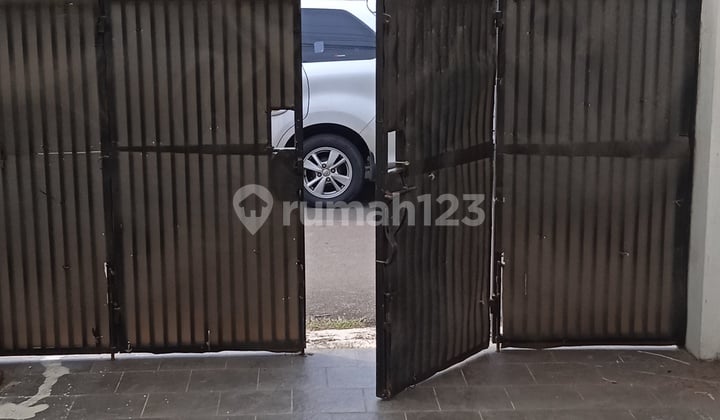 Disewa Rumah 1Lt di Duri Kepa, Uk 4X24 M2, Hrg 62Jt/Th, Jalan 2 Mbl Lega.