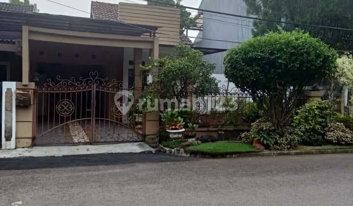 Rumah Cantik Di Gretta Residence Graha Raya