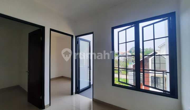 Rumah 2 Lantai, Unfurnished di Palm Village Cinangka.
