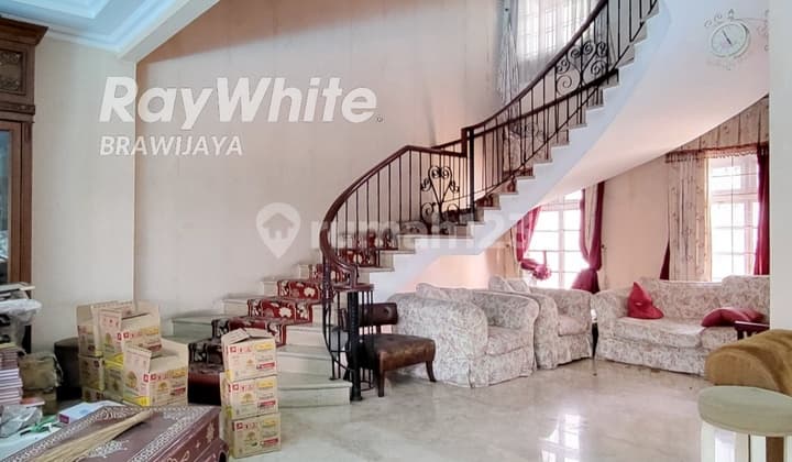 Selong, Kebayoran Baru - Rumah Layak Huni Butuh Sedikit Renovasi Area Senopati