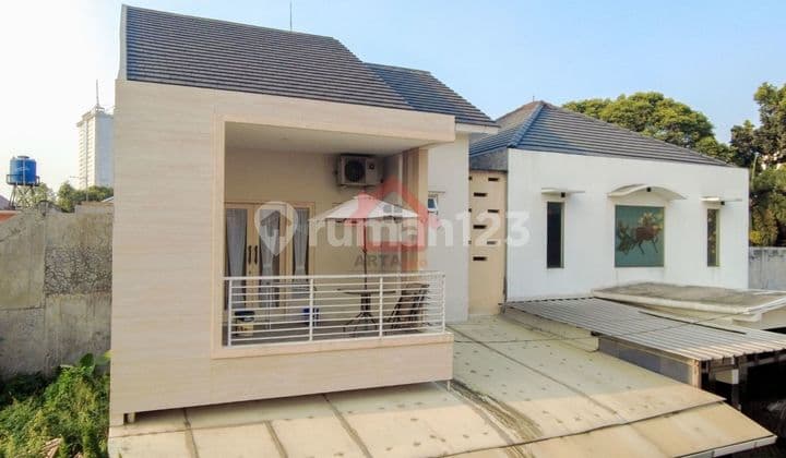 Rumah 2 Lantai Bagus SHM di area Jl Deplu, Pesanggrahan