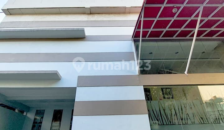 Hotel di Gambir, Jakarta Pusat 6,900 M Sudah Renovasi HGB