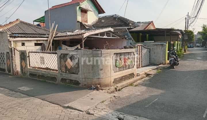 Rumah Lama Hitung Tanah Di Jagakarsa Jaksel