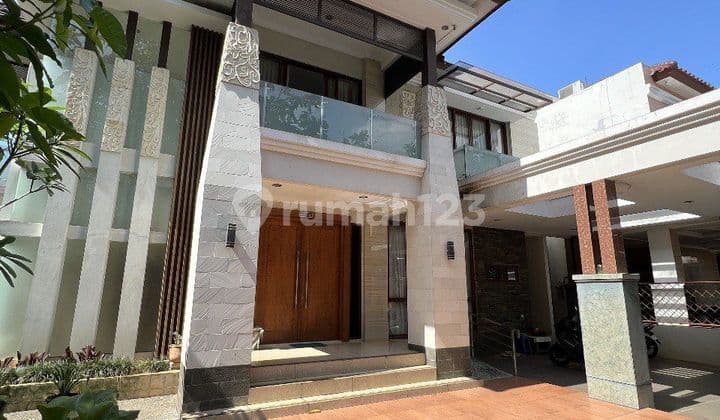 Rumah Bagus Siap Huni 2 Lantai Dalam Komplek Elite Di Jagakarsa