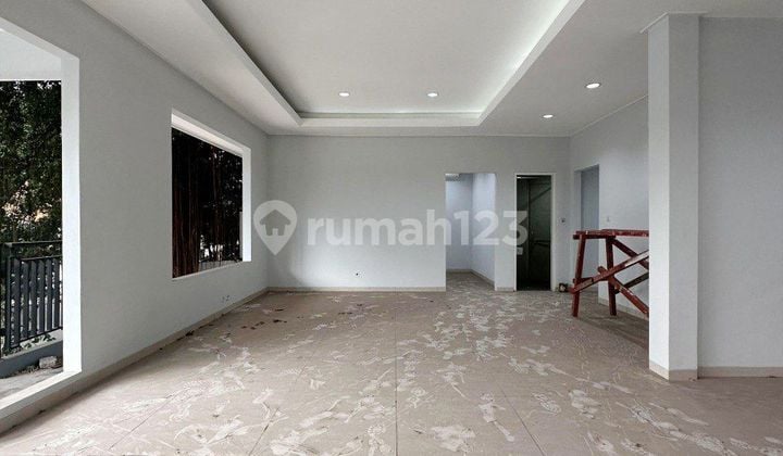 Rumah Kantor Sudah Renovasi Area Komersial Di Menteng