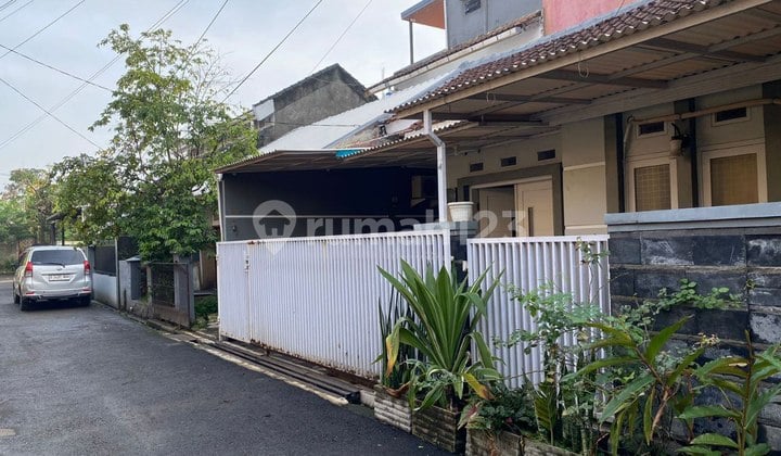 Rumah Siap Huni di Jantung Antapani Harga di Bawah 1 Miliar SHM
