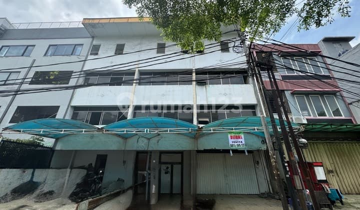 Ruko Gandeng Disewakan Supiori Roxy Buy1 Get 1