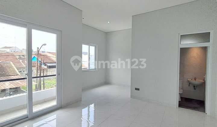 New Neat Cheap House Near Summarecon Mall and Penabur