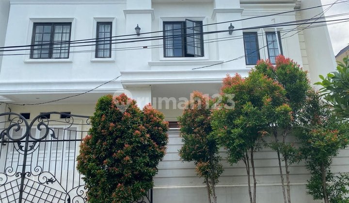 Rumah Mewah Siap Huni Dlm Komplek Dekat Pacuan Kuda Pulomas