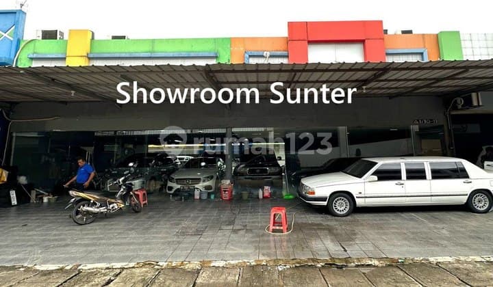 Showroom Mobil Dijual Murah Area Sunter Jakut