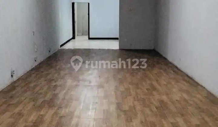 For Rent 1-Story Shop House in Semper, North Jakarta