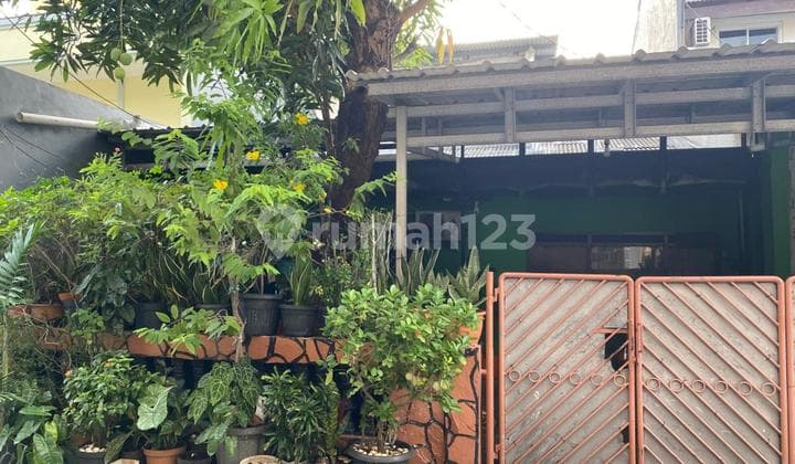 Dijual Murah Rumah 2 Lantai Ada Gudang di Kelapa Gading Jakarta Utara
