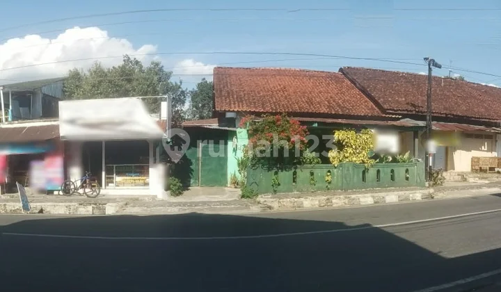 Dijual Tanah Dan Bangunan Rumah + Kios Pinggir Jalan di Banjarnegara