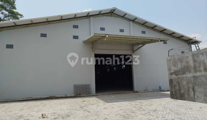 For rent new warehouse with office, tronton access in Purwokerto