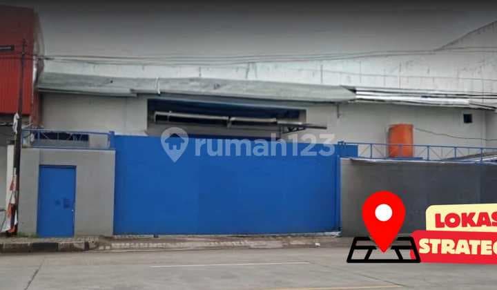 Warehouse and Office for Rent in Tanjung Purwokerto Selatan Area.