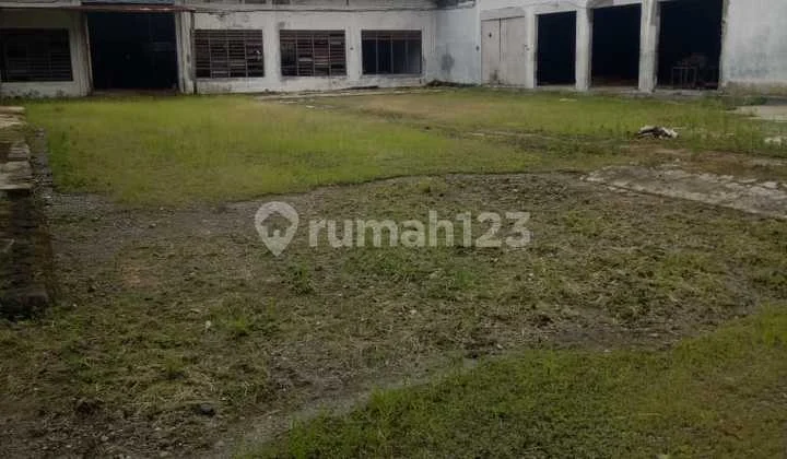 Gudang Luas Eks Pabrik di Kota Purbalingga