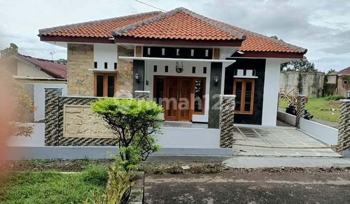 Rumah Baru Nuansa Modern di Sumbang, Purwokerto