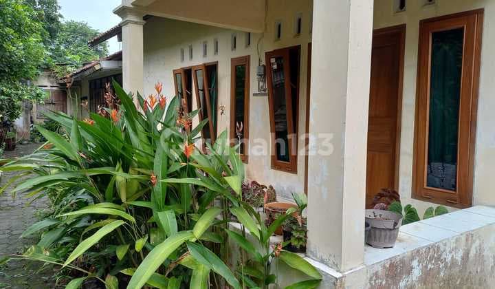 House for Sale with Car Access in West Purwokerto