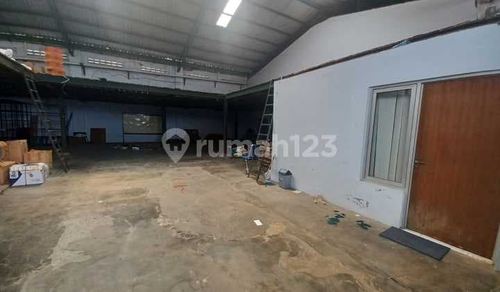Warehouse for rent with office and mess in PURWOKERTO.