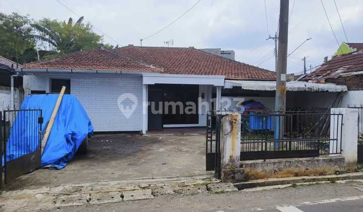 Dijual Rumah Akses Jalan Raya di Purwokerto Selatan