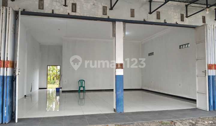 For Sale: Land and Shop House in Sumpyuh Area, Banyumas