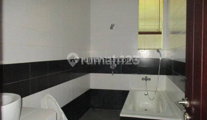 Rumah Rapi Dan Luas di Jl Soleh Iskandar Kota Bogor