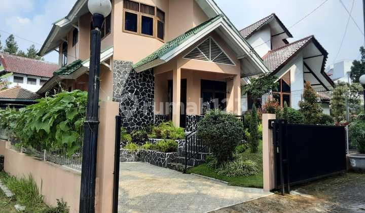 Dijual Rumah Furnished Villa Segar Alam Di Cipanas Puncak