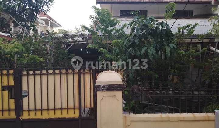 Dijual Rumah Kost Kostan di Jl. Administrasi Ii Tanah Abang