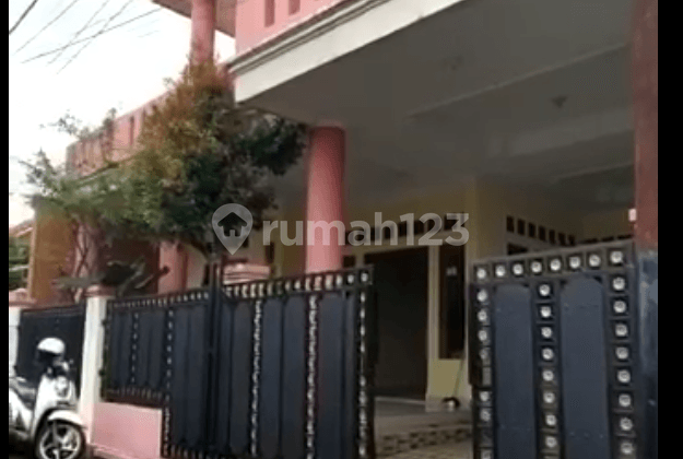 For Sale House on Cendana Street, IPB 1 Loji Complex.