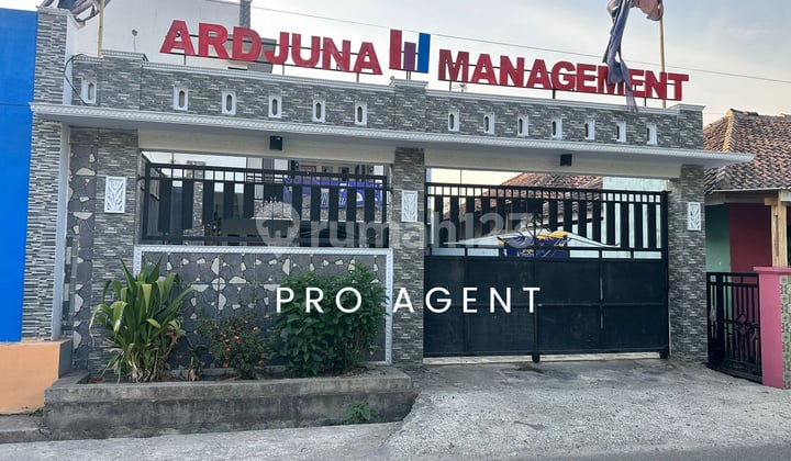 For Sale: Losmen Villa House in the Cidahu Industrial Area, Subang