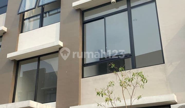 Dijual Apartemen 2 BR Green Royal Condo House di Jakarta Barat