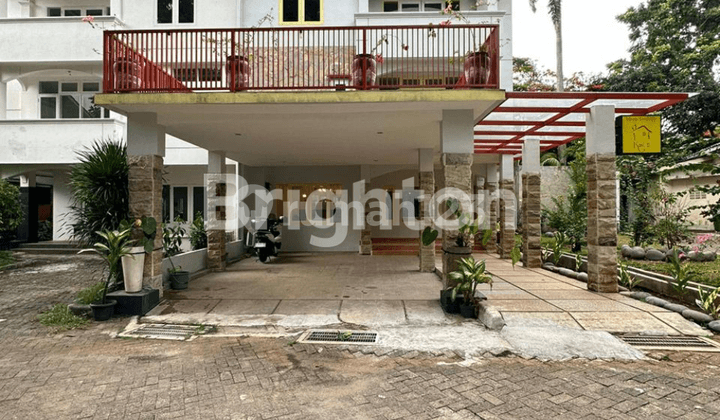 Rumah Hook Strategis Dekat Kampus Uin Ciputat Tangerang Selatan