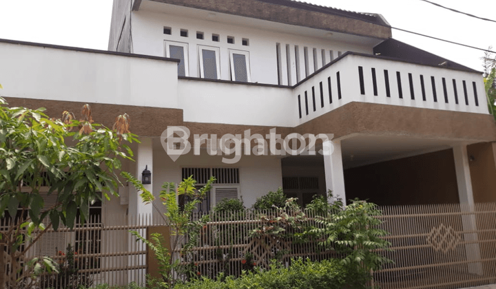 Rumah Full Renovasi Kokoh Dalam Komplek Bumi Daya Cinere