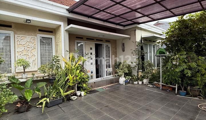 Rumah Bonus Kost Strategis Dekat Blok M Panglima Polim Jakarta Selatan