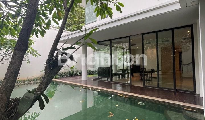 Rumah Mewah Turun Harga Semi Furnished Lokasi Strategis Kawasan Elite Cipete Jakarta Selatan
