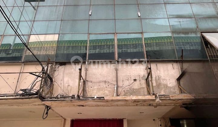 Ruko Strategis Rapi Siap Huni Raya Mayestik Gandaria Jakarta Selatan