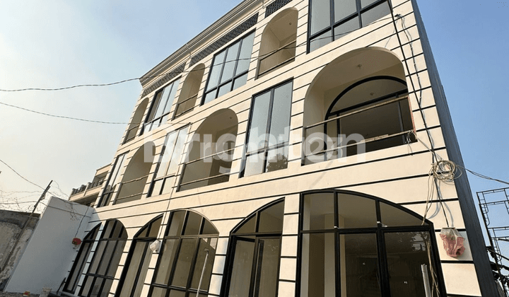 Ruko Strategis Bangunan Baru Pejaten Jakarta Selatan