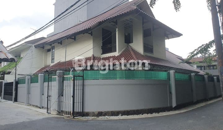RUMAH JL. KATALIA, TOMANG, FULL FURNISHED