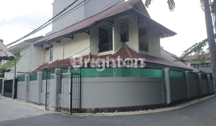 RUMAH JL. KATALIA, TOMANG, FULL FURNISHED