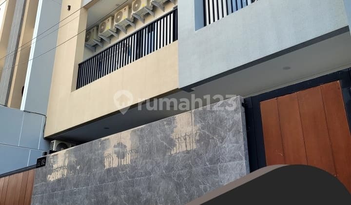 Kost Kebon Jeruk RCTI 32 Room Brand New