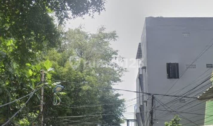 Di Bawah Njop Jelambar Kavling Polri Blok A