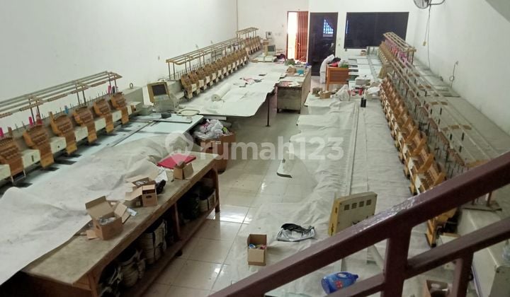 Rumah Angke Jaya Akses 3 Mobil Plong