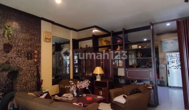 Di Bawah Njop Tubagus Angke 7,5 X 20