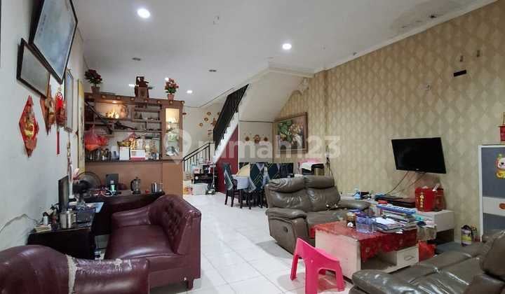 Rumah Roxy Biak 5 X 18 Shm