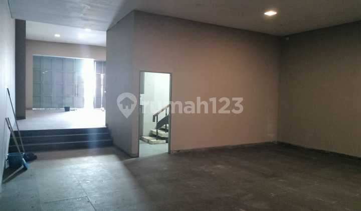 SEWA TEMPAT USAHA PREMIUM DI MAINROAD KOPO JANTUNG KOTA BANDUNG!