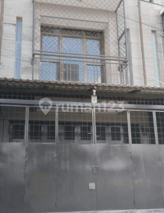 Sewa Ruko Strategis Khusus Restoran Mekar Utama Mekar Wangi (Area Hokky) Bandung