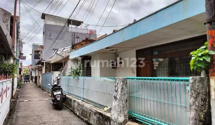 Strategic House, Fertile Alley, Moh Toha, Bandung