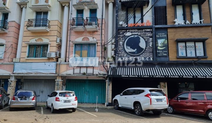 Ruko Siap Pakai di Daerah Srondol Banyumanik