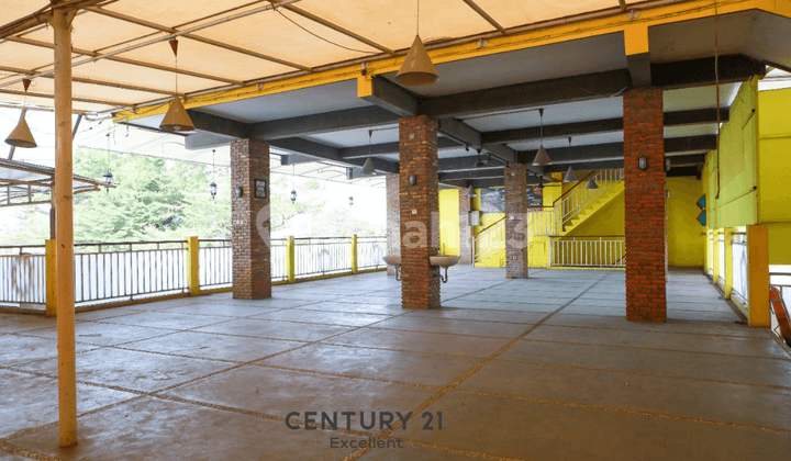 Dijual Murah Bangunan Eks Resto di Depok