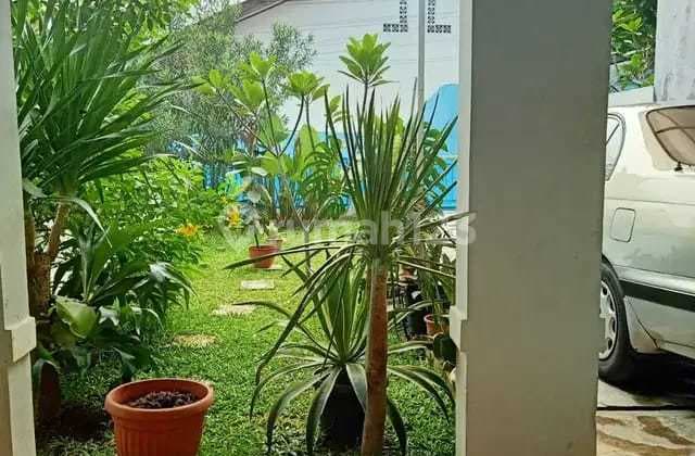 Dijual Turun Harga Rumah di Jl H Onan Depok